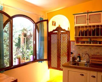 Comfortable apartment and swimming pool in the shade of the pine forest of Chipiona - Chipiona - Cuisine