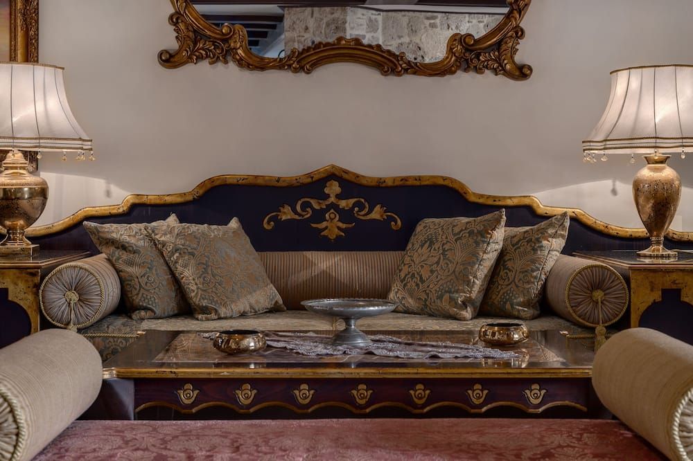 Tuvana Hotel thumbnail 3