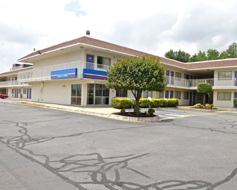 Motel 6 Richmond Airport - Sandston - Edificio