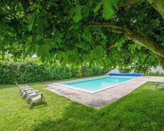 Maison de campagne sud Touraine avec piscine 8px - Crouzilles - Piscina
