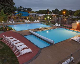 Kennedy Park Resort Napier - Napier - Svømmebasseng