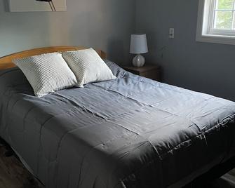 Super cozy and private lot… - Stephenville - Habitación