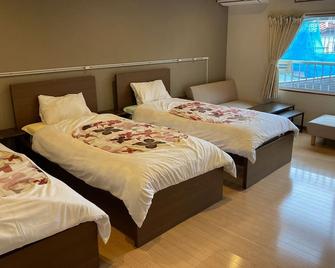 2F Westernstyle room 2 Small staircase ant roo / Minamitsuru-gun Yamanashi - Fujikawaguchiko - Chambre