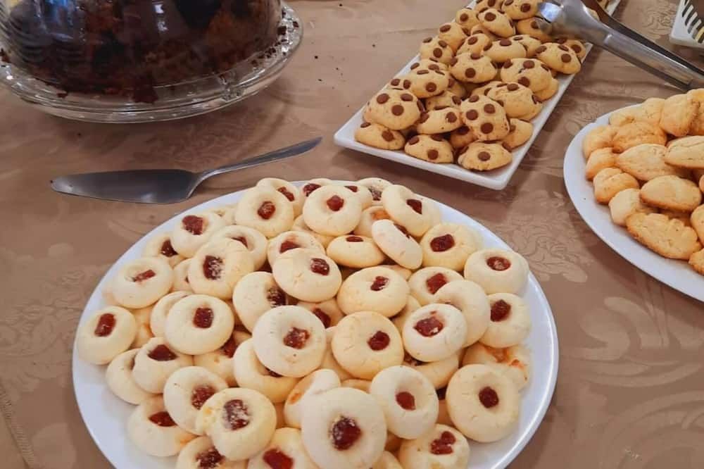 بيس إن - غويانيا - طعام