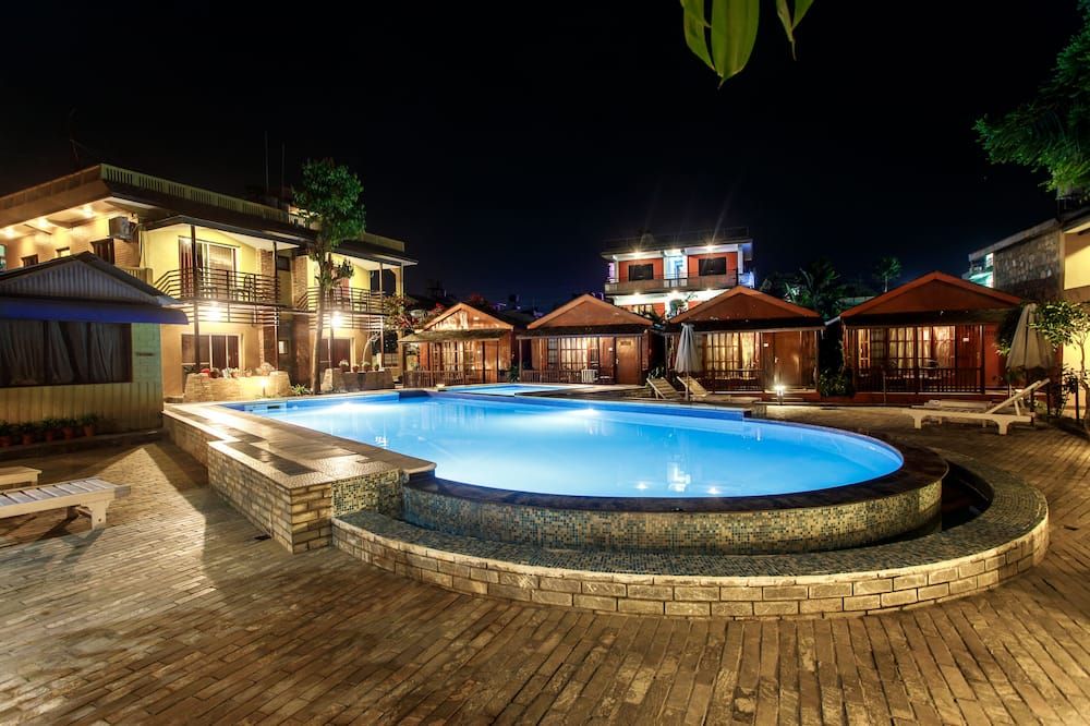 The Lakeside Retreat Pokhara by Ime Hospitality - פוחארה - בריכה