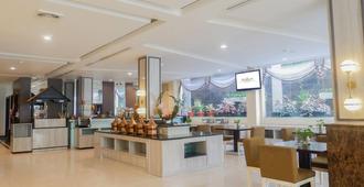 Hotel Horison Kendari - Kendari - Restaurante