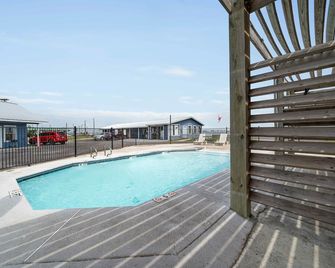 OYO Hotel Rockport- Bay View - Rockport - Uima-allas