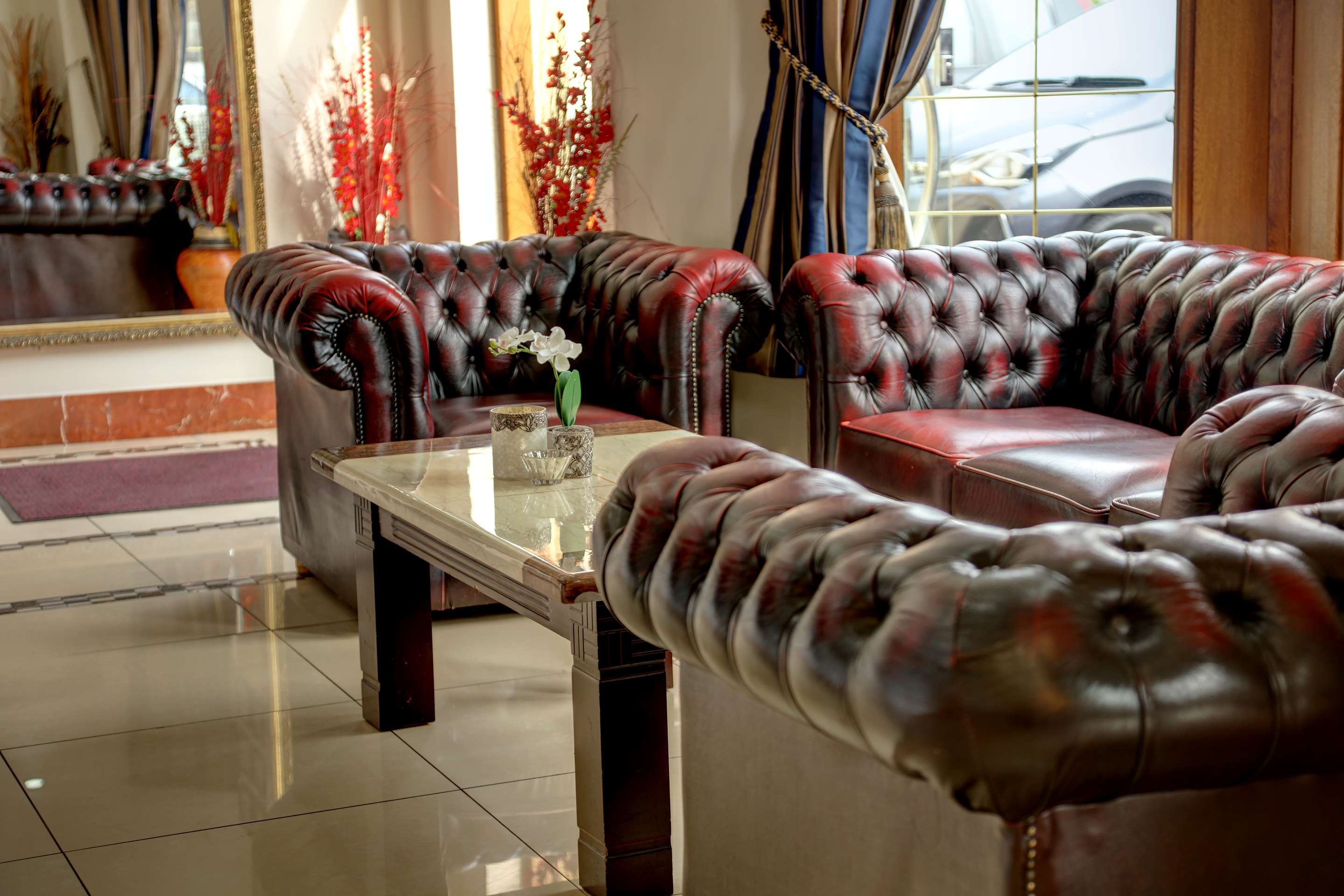 Best Western London Ilford Hotel - Ilford - Lounge
