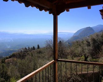 Mistra Estates Villa The Vine - Mistra - Balcon
