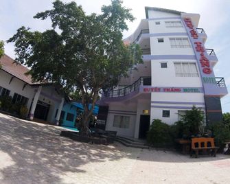 Quyet Thang Hotel & Beach - Ninh Hoa - Edificio