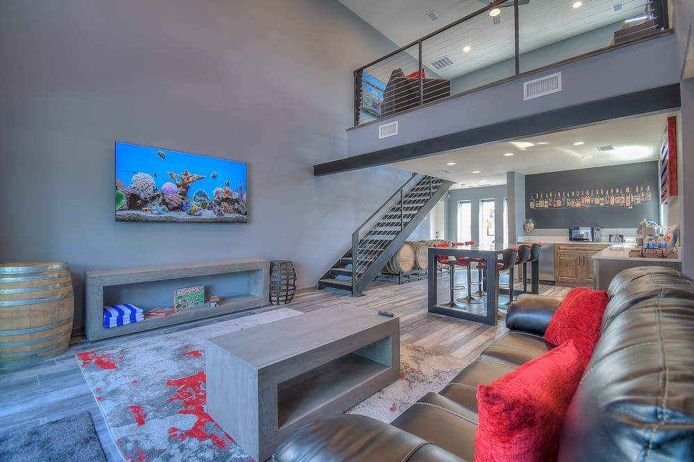 Cellar 74: New Modern Wine Casita w/Hot tub - ألبوكيركي - غرفة معيشة