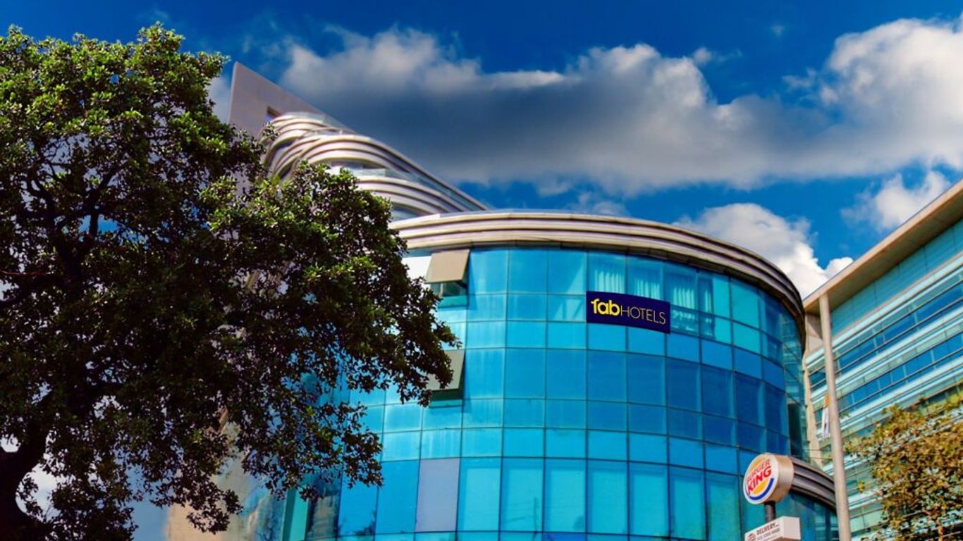 Super Townhouse Oak Times Square Le Western