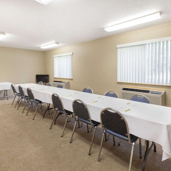 Conference room view of Super 8 by Wyndham Grayling