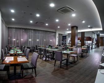 Keoja Hotel - Kuala Belait - Restaurant