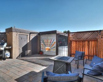 Upgraded 3 Bedroom Condo W/ Fireplace A/C & Bbq - Chula Vista - Patio