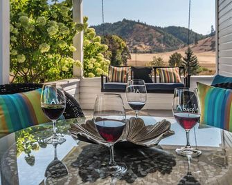 C.H. Bailey House - Roseburg - Balcony