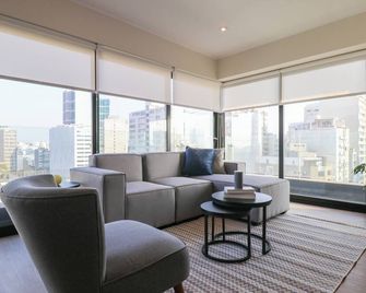 Liven in Miraflores by Wynwood House - Lima - Sala de estar