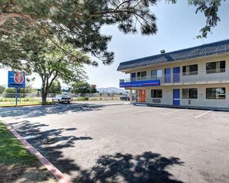 Extended Stay Pocatello - Pocatello - Building