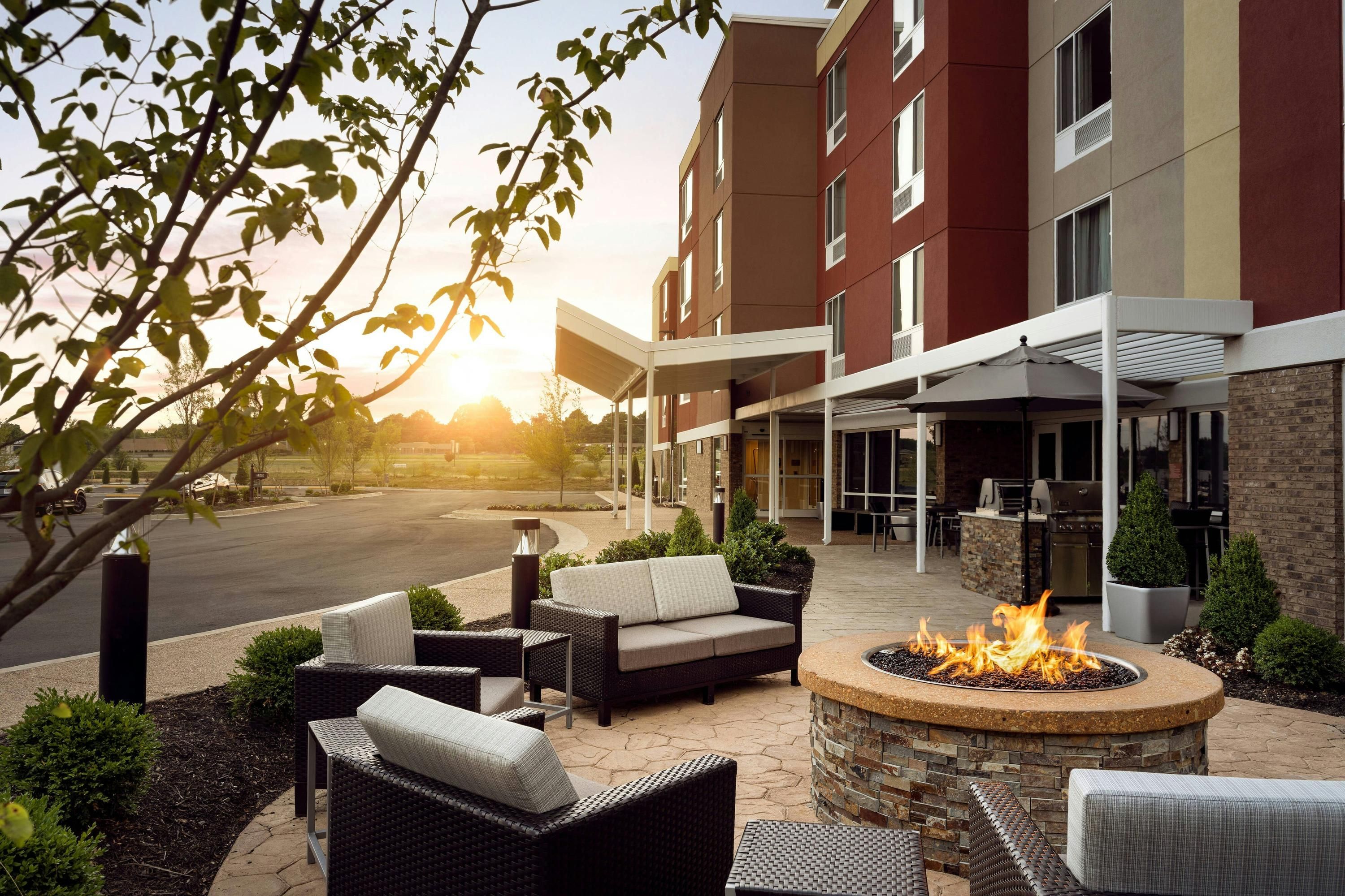 TownePlace Suites by Marriott Memphis Olive Branch - Olive Branch - Terasa
