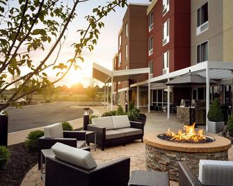 TownePlace Suites by Marriott Memphis Olive Branch - Olive Branch - Innenhof