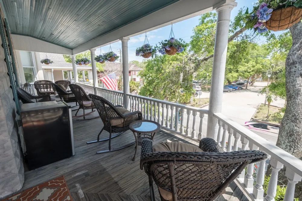 Southern Wind Inn Bed & Breakfast - St. Augustine - Balcony