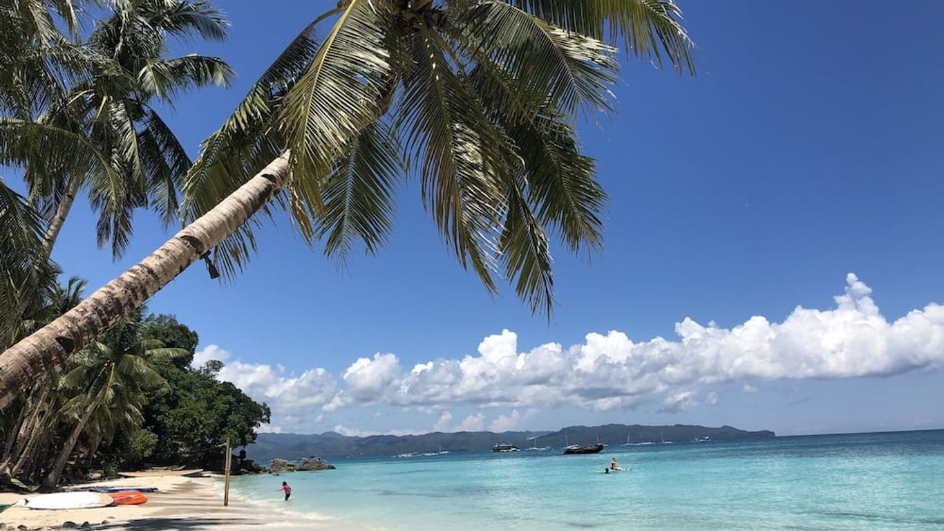 Microtel by Wyndham Boracay