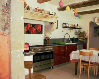 Chez Germaine - La Garde-Adhémar - Cuisine
