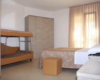 Hotel Villa Enea - Cattolica - Habitación