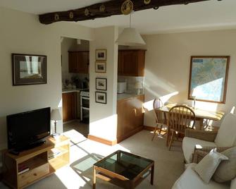 Cottage Apartment in Delightful Location, Eden Valley, North Lakes. Wifi. - Penrith - Living room