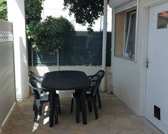 Studio Près de la mer - La Seyne-sur-Mer - Patio