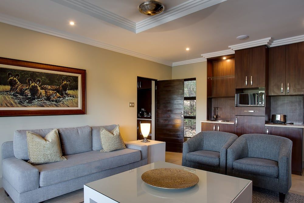 Shepherd's Tree Game Lodge - Pilanesberg - Sala de estar
