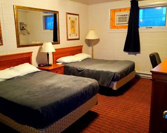 Chalet Inn Motel - Dryden - Bedroom