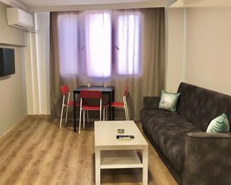 Fi Homes - Izmir - Living room