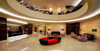 Aston Makassar Hotel & Convention Center - Makassar - Hành lang