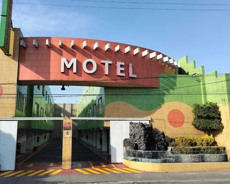 Hotel Florencia - מקסיקו סיטי - בניין