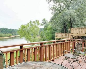 Bird House on Wisconsin River - Wisconsin Dells - Balcony