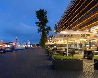Courtyard by Marriott Gdynia Waterfront - Gdynia - Restaurante