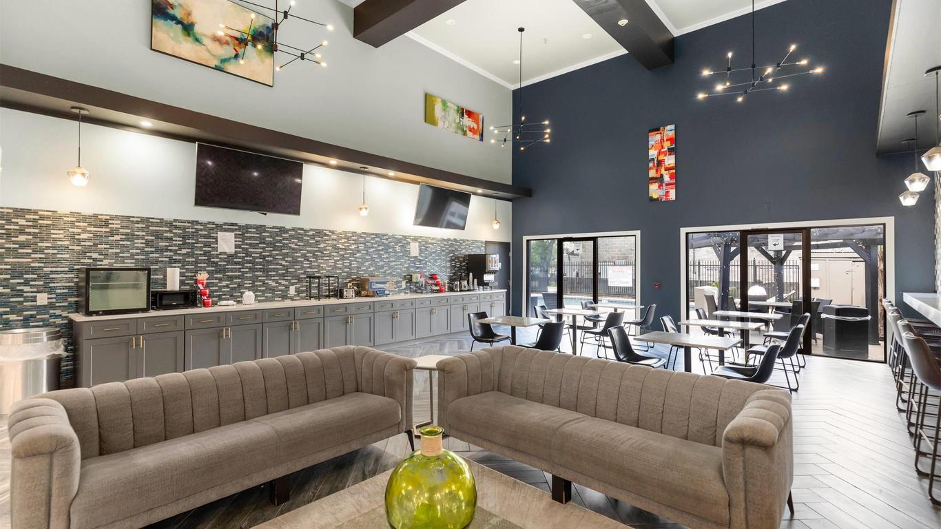 Wingate by Wyndham Humble/Houston Intercontinental Airport