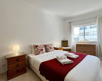 Quarteira Central Beach by Homing - Quarteira - Sypialnia