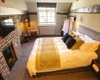 Kings Arms Hotel - Stansted - Habitación