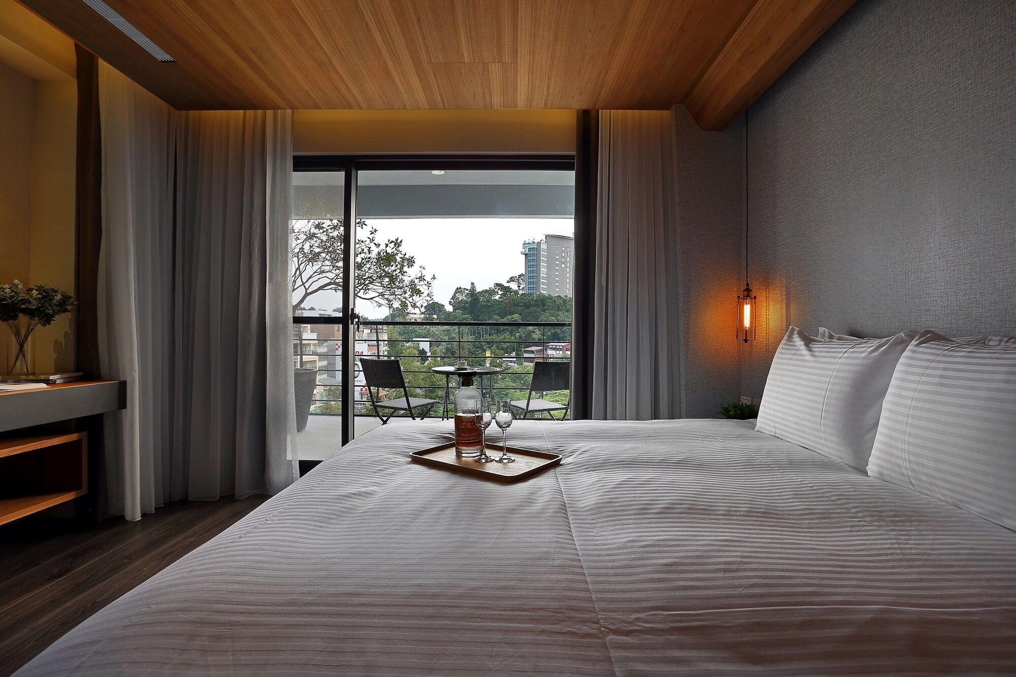 Sun Moon Lake Blue Sky Bay B&B