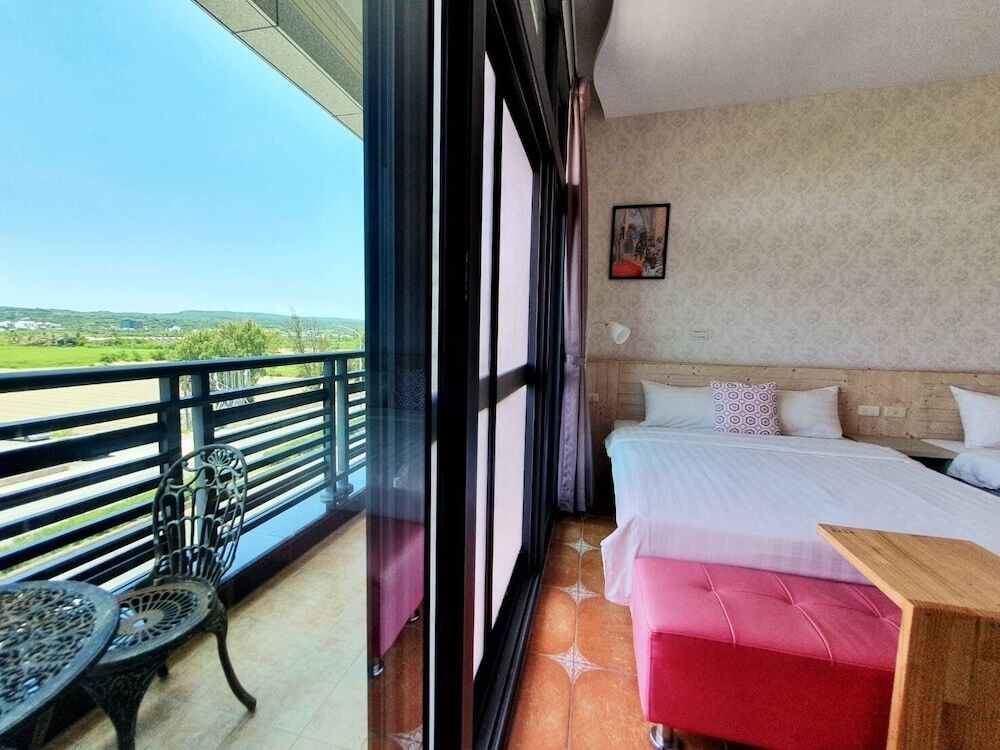 وورم آند كوزي إن