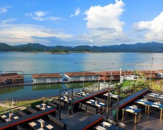 Raya Buri Resort - Ban Tha Kradan