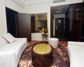 Hôtel Fleur de Lys Plateau - Dakar - Stue