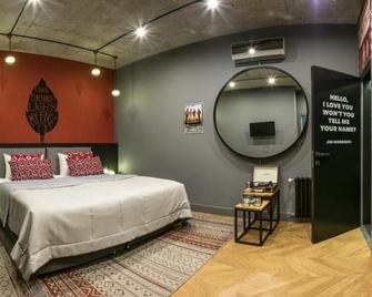 Design-hotel Rooms and Rumors - Odesa - Bedroom