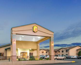 Super 8 by Wyndham Santa Rosa - Santa Rosa - Gebouw