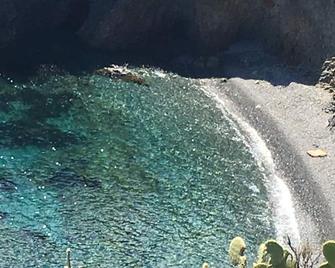 Panarea- Isole Eolie, 'a Picciridda , Overlooking The Sea - Isola di Panarea - Spiaggia