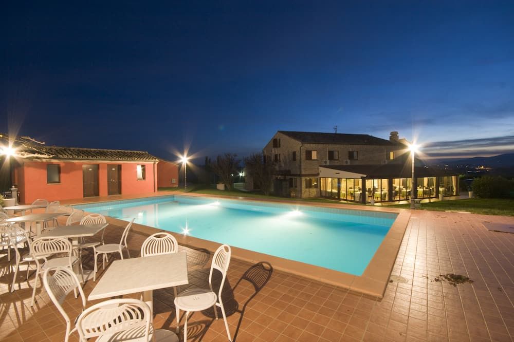Osteria Dei Segreti - Montecassiano - Pool