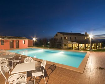 Osteria Dei Segreti - Montecassiano - Pool