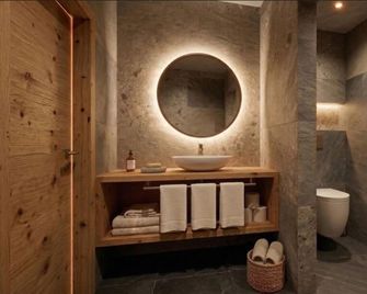 Albergo Dimaro Wellness Hotel - Dimaro